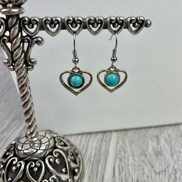 Heart Shape Silver Dangle Earrings With Round Turquoise Center Stone - Picture 1 of 5